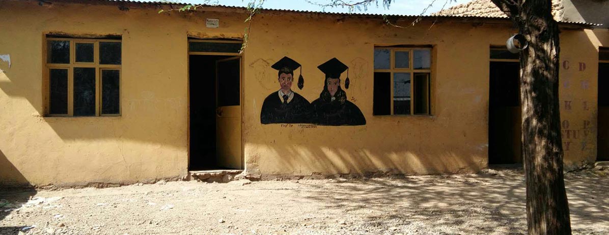 Escuela de donación para la aldea en Etiopía